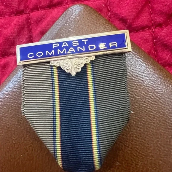 American Legion Past Commander Medal Gold Filled - Picture 2 of 7